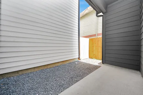 $570,000 | 927 Fisher Street, Unit B, Houston, TX 77018