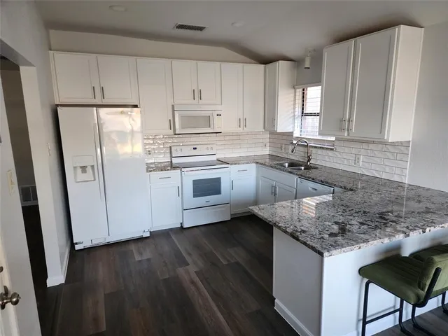 $2,150 | 8240 Willis Lane, Watauga, TX 76148