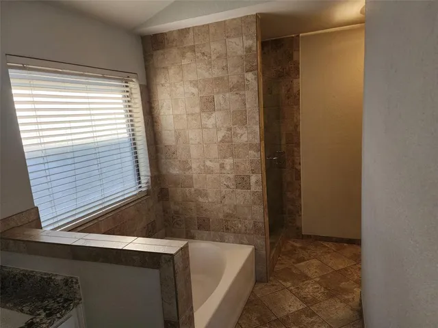 $2,150 | 8240 Willis Lane, Watauga, TX 76148