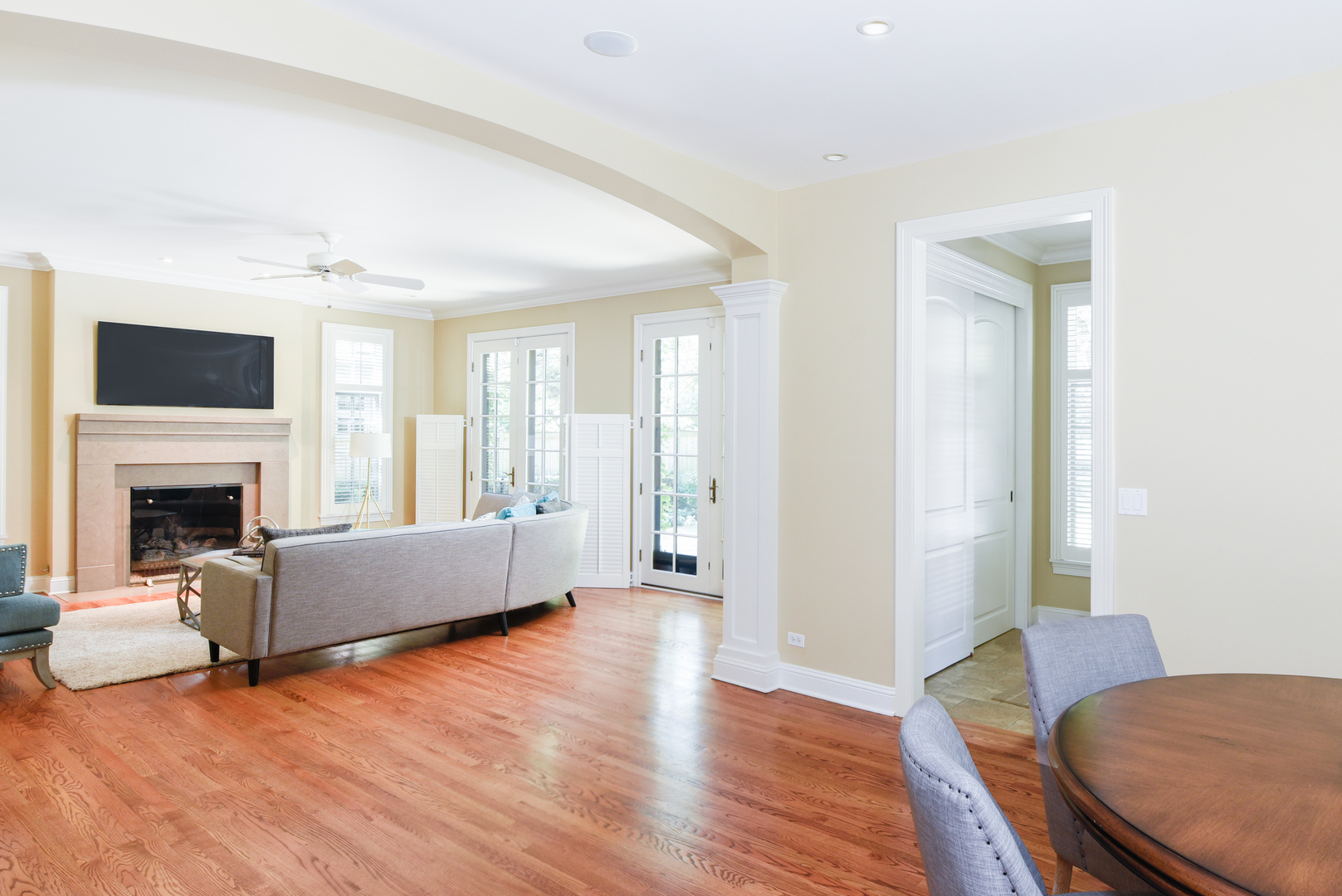 102 Church Road Winnetka, IL 60093 - Photo 14 of 42 a living room with furniture and a fireplace