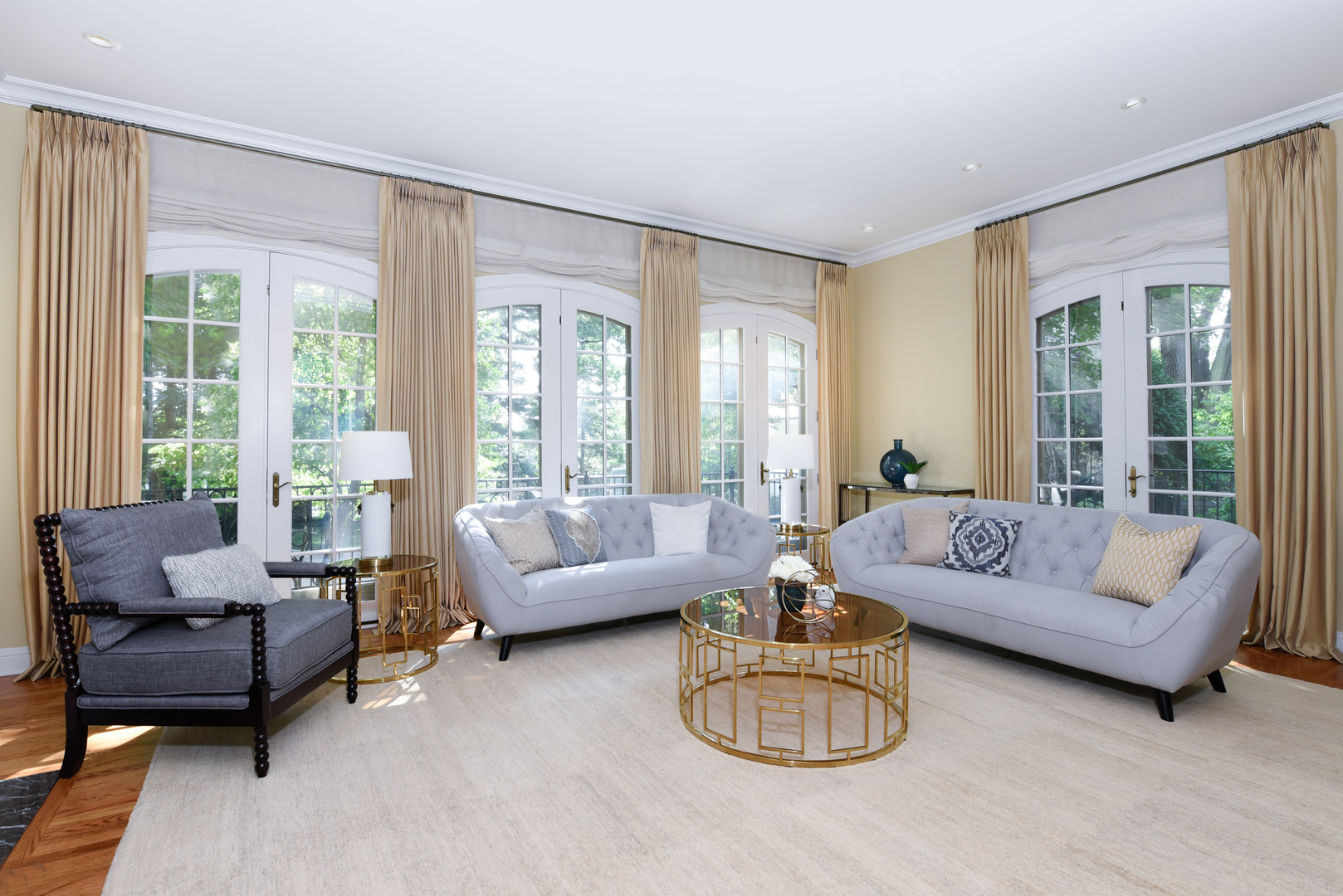 102 Church Road Winnetka, IL 60093 - Photo 7 of 42 a living room with furniture and a large window