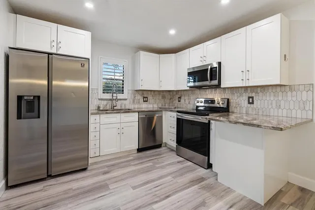 $3,000 | 7780 Courtyard Run West, Boca Raton, FL 33433