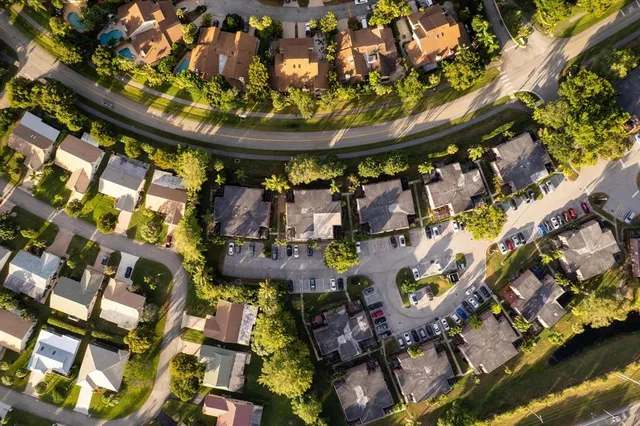 $3,000 | 7780 Courtyard Run West, Boca Raton, FL 33433