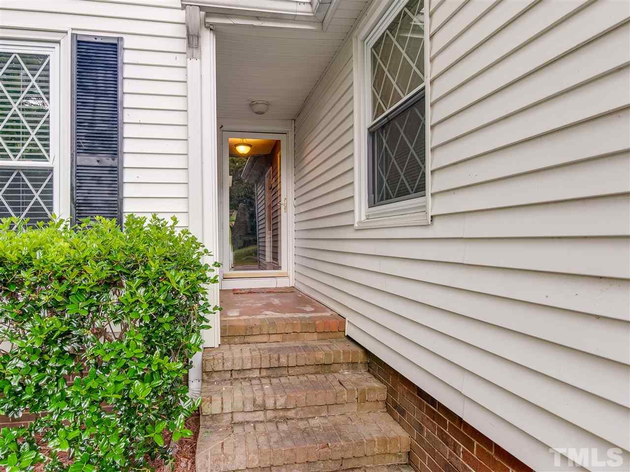 1033 Buckhorn Road Garner, NC 27529 - Photo 2 of 21