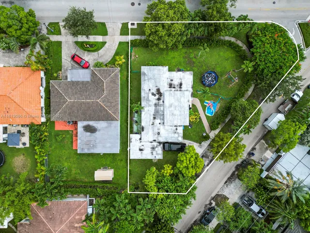 $1,750,000 | 1201 South Biscayne Point Road, Miami Beach, FL 33141