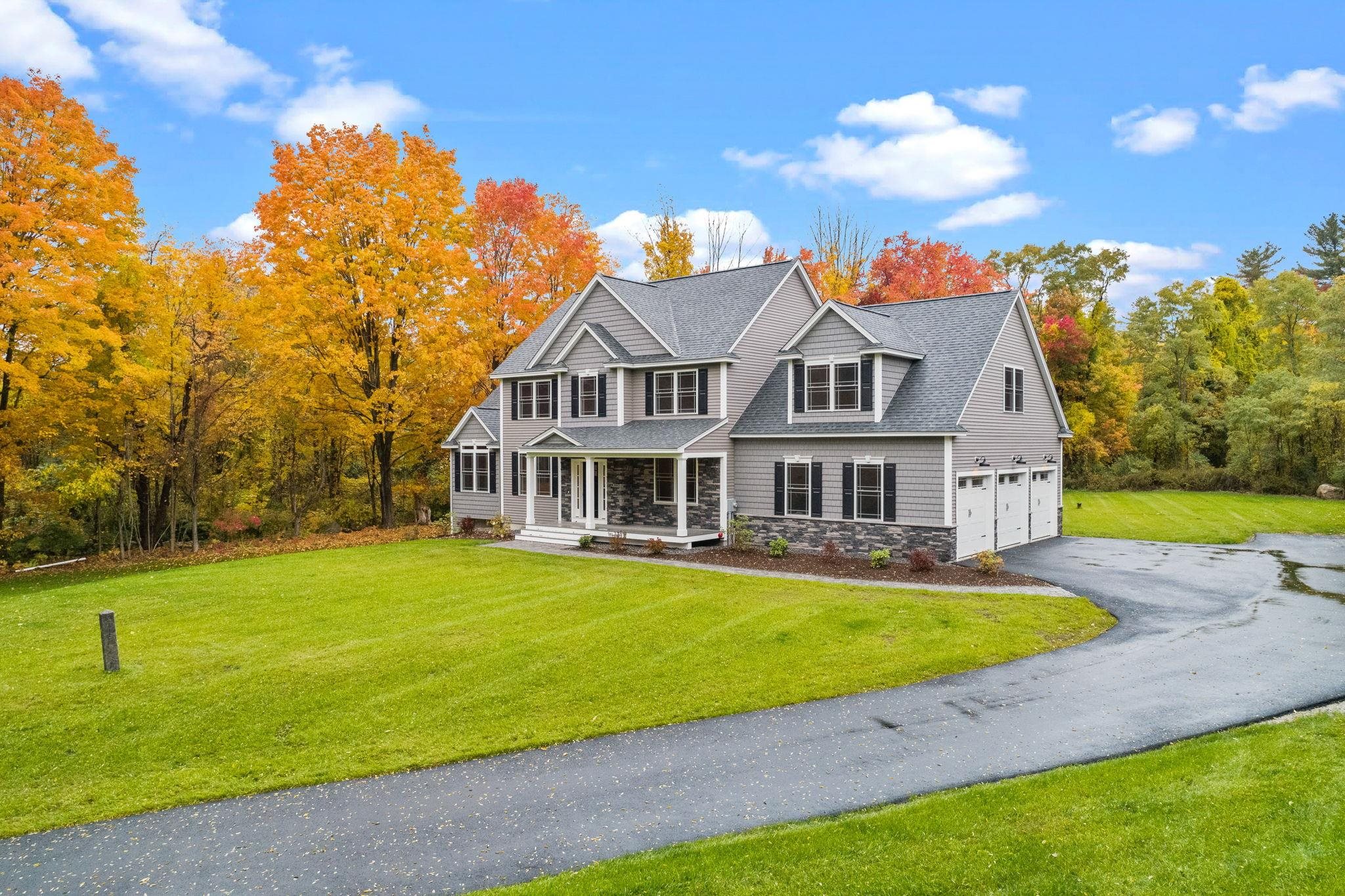 77 Tirrell Hill Road Goffstown, NH 03045 - Photo 2 of 31 Gallery Image 2