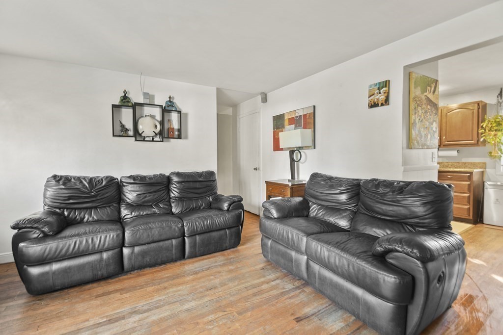 18 Wenzell Road Ashland, MA 01721 - Photo 5 of 17