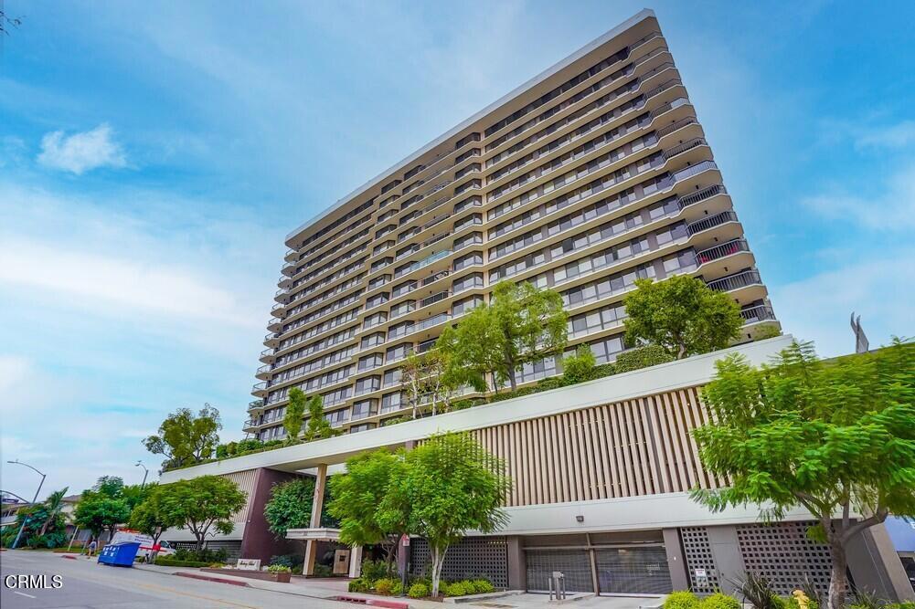 222 Monterey Road, Unit 1103 Glendale, CA 91206 - Photo 6 of 68 222-monterey-rd-003_web