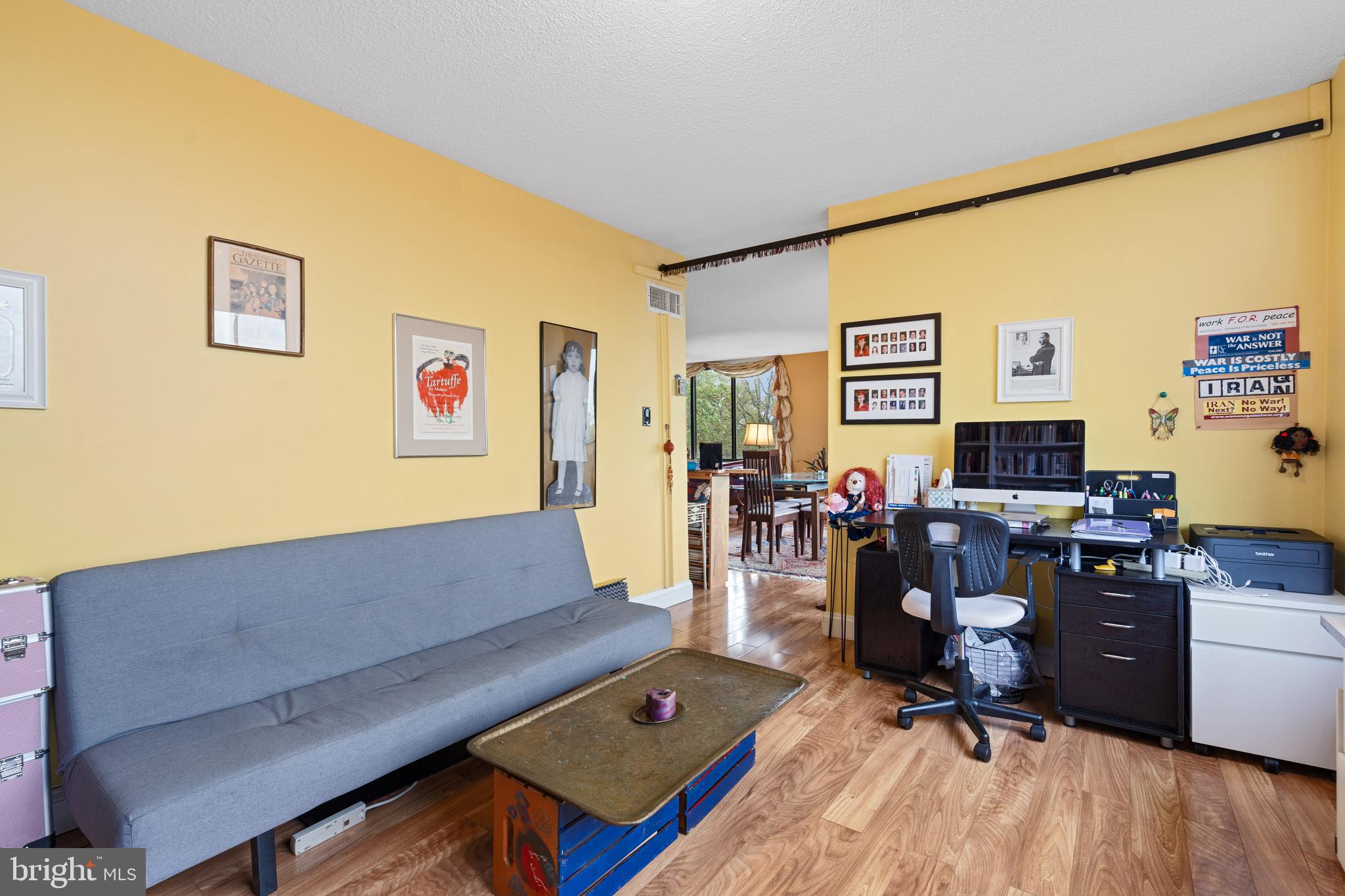 5225 Pooks Hill Road, Unit 828N Bethesda, MD 20814 - Photo 25 of 44 Den and Living room