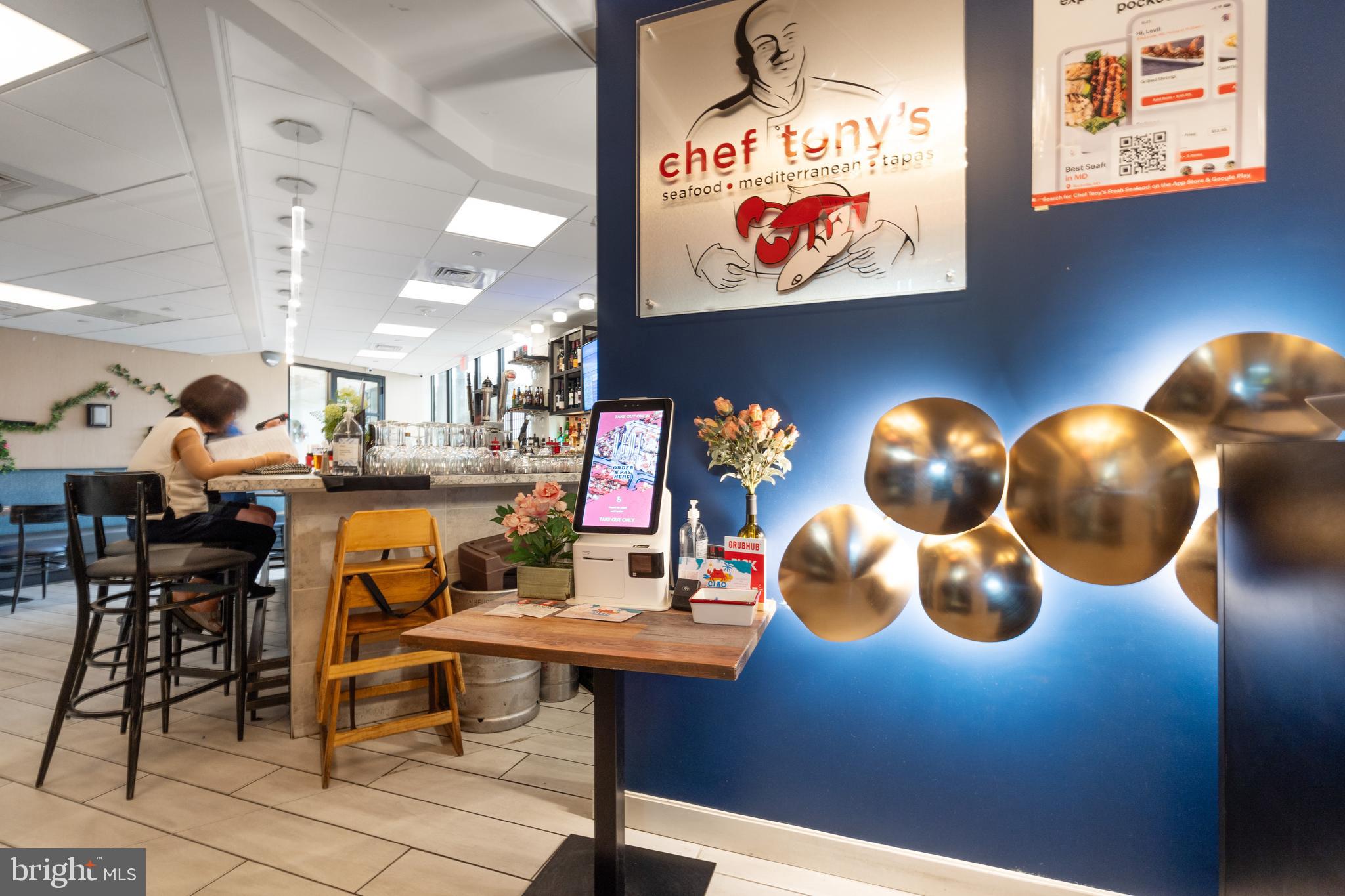 5225 Pooks Hill Road, Unit 828N Bethesda, MD 20814 - Photo 39 of 44 Restaurant