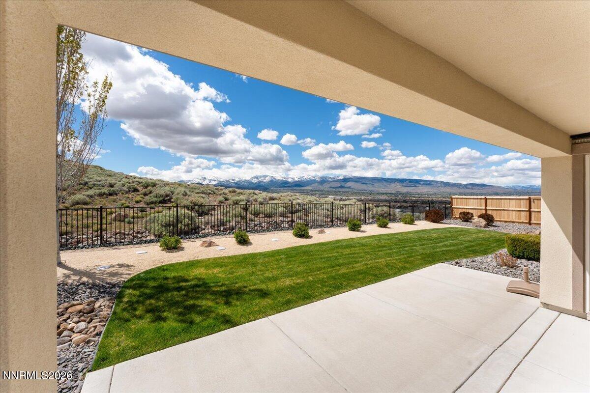 231 Rhodium Court Reno, NV 89521 - Photo 4 of 37 016-DS204677