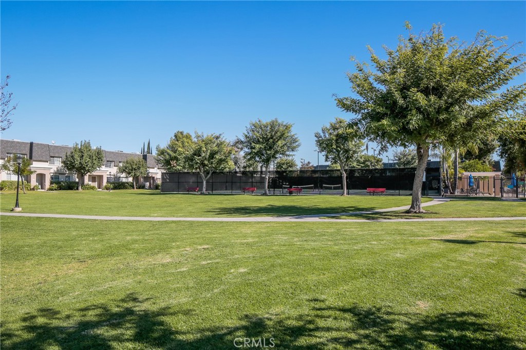 19242 Hamlin Street Reseda, CA 91335 - Photo 9 of 10