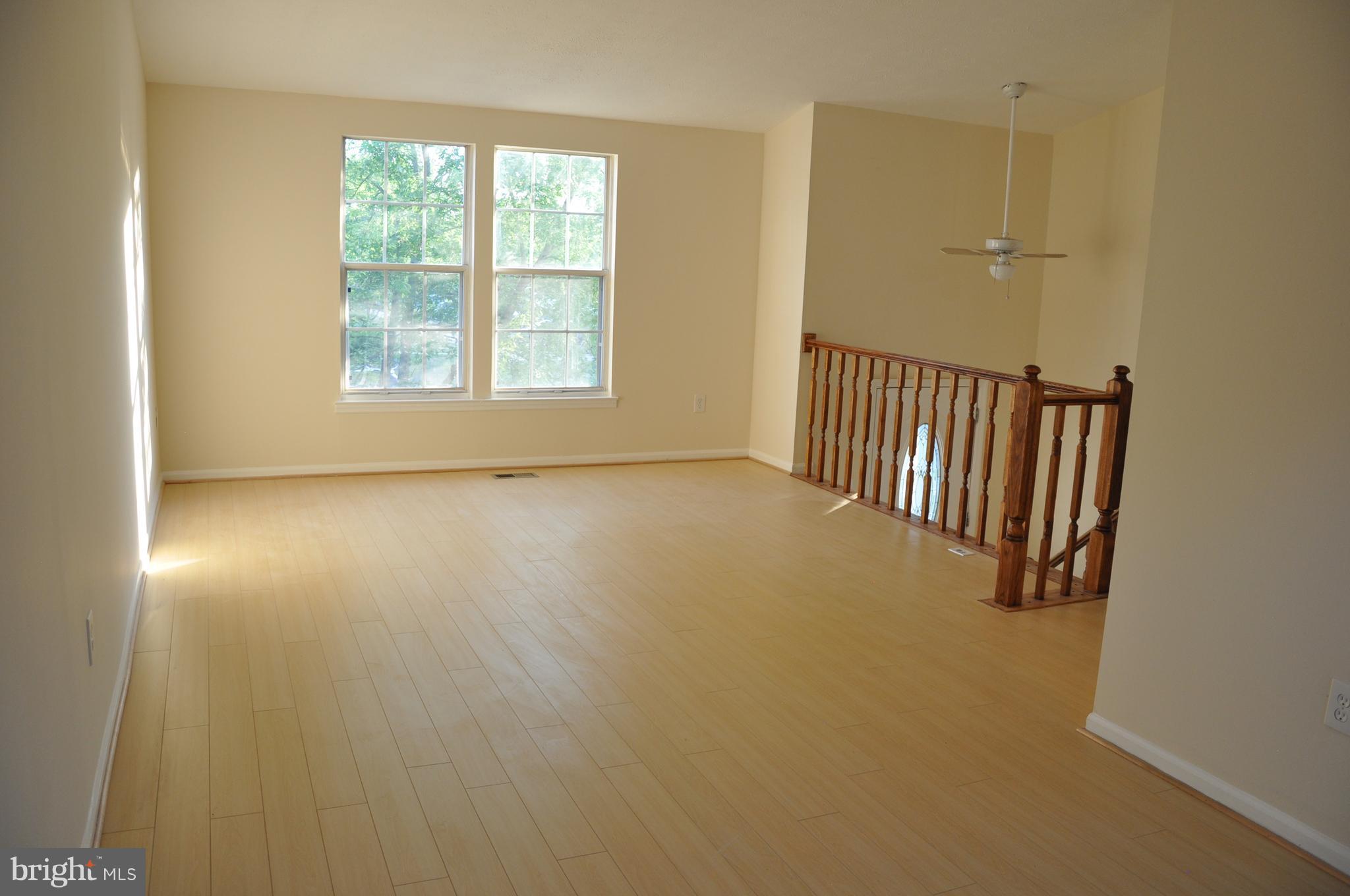 2081 Park Trail Road Baltimore, MD 21244 - Photo 18 of 24 Living Room