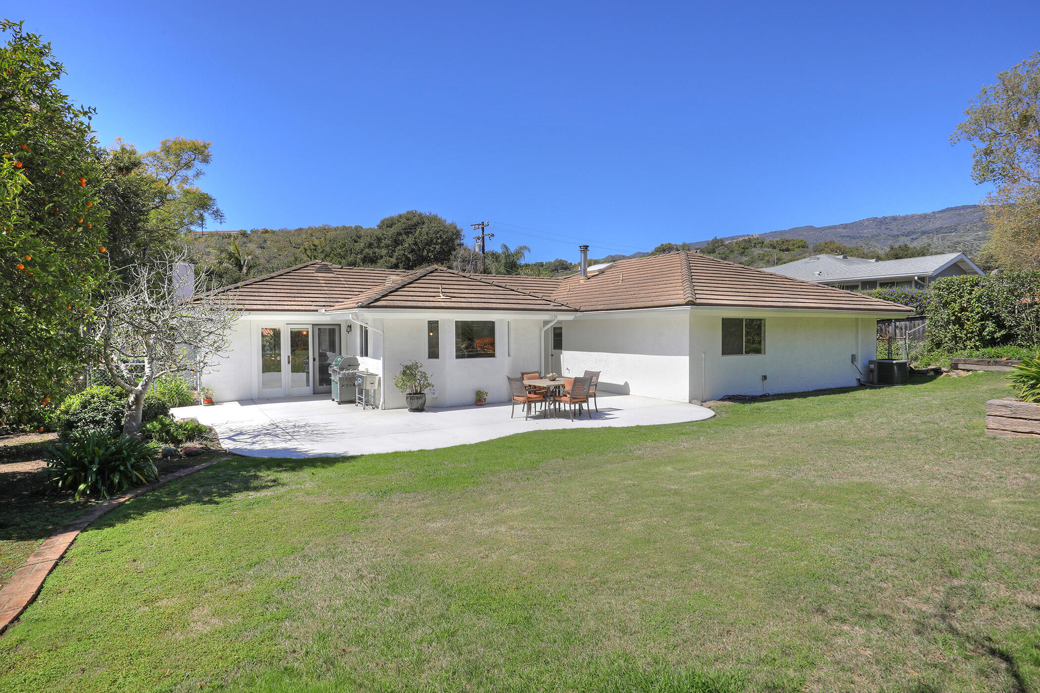 1470 Camino Rio Verde Santa Barbara, CA 93111 - Photo 27 of 33 Backyard