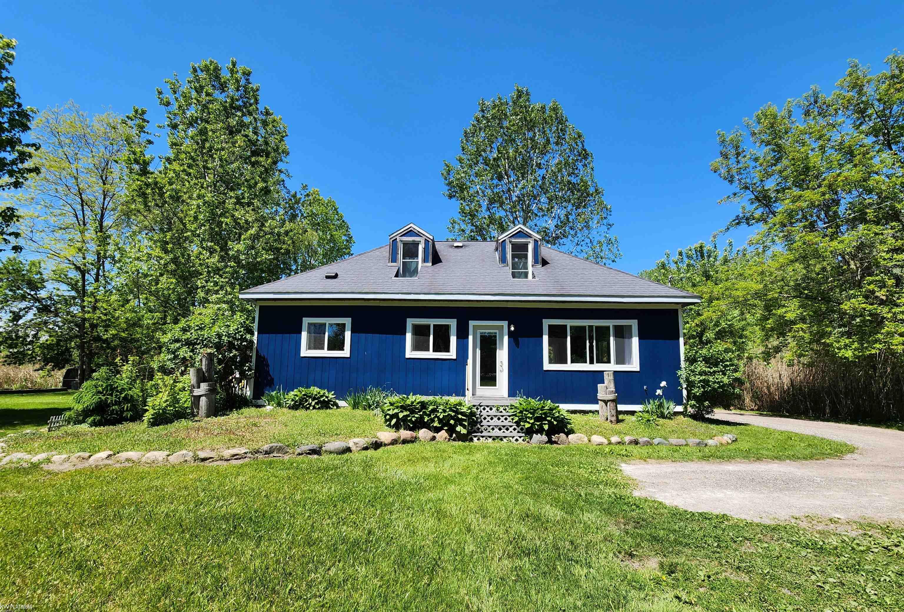 5045 Parker Road Fort Gratiot, MI 48059 - Photo 1 of 16
