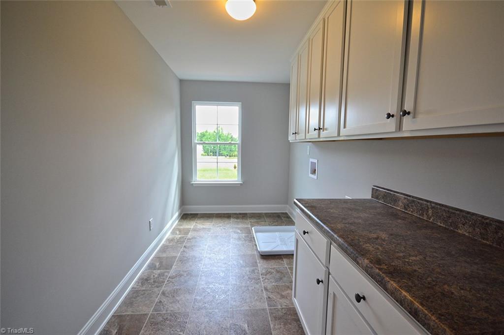 5402 Holbein Gate Road, Unit 108 Walkertown, NC 27051 - Photo 22 of 30 Gallery Image 22