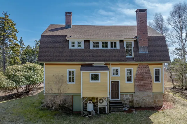 $495,000 | 221 Harbor Road, Swans Island, ME 04685