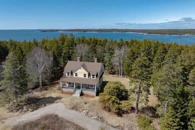 $495,000 | 221 Harbor Road, Swans Island, ME 04685