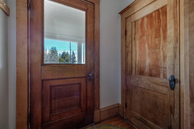 $495,000 | 221 Harbor Road, Swans Island, ME 04685