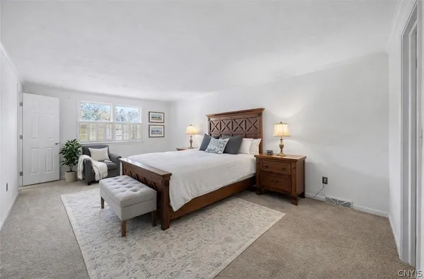 $349,000 | 8300 Decoy Run, Manlius, NY 13104