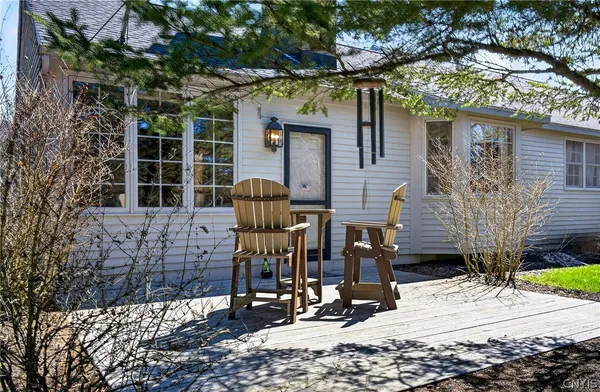 $349,000 | 8300 Decoy Run, Manlius, NY 13104