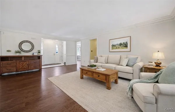 $349,000 | 8300 Decoy Run, Manlius, NY 13104