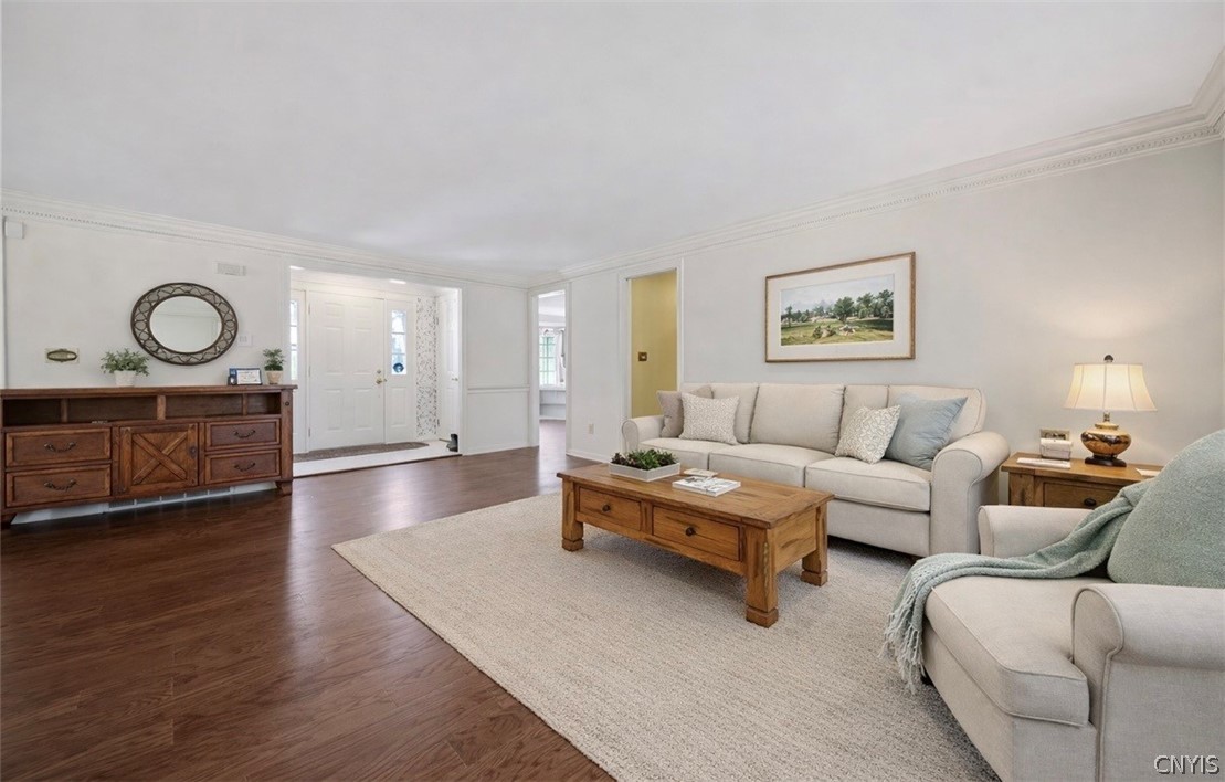 8300 Decoy Run Manlius, NY 13104 - Photo 4 of 31 Virtual Staging