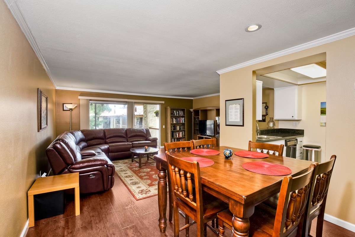 6009 Rancho Mission Road, Unit 216 San Diego, CA 92108 - Photo 2 of 20