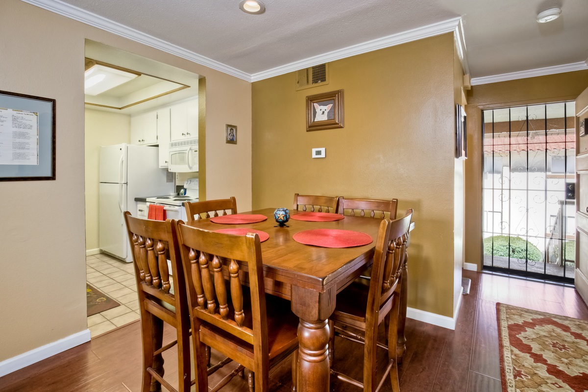 6009 Rancho Mission Road, Unit 216 San Diego, CA 92108 - Photo 6 of 20