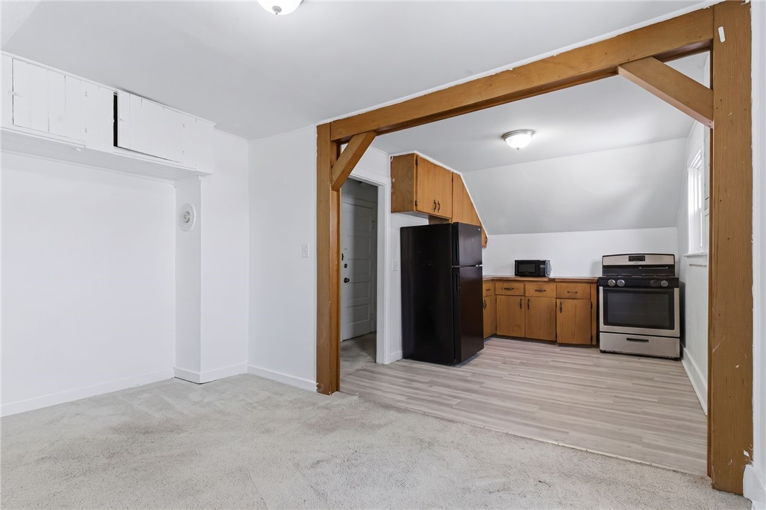33 Pleasant Street Woonsocket, RI 02895 - Photo 21 of 35