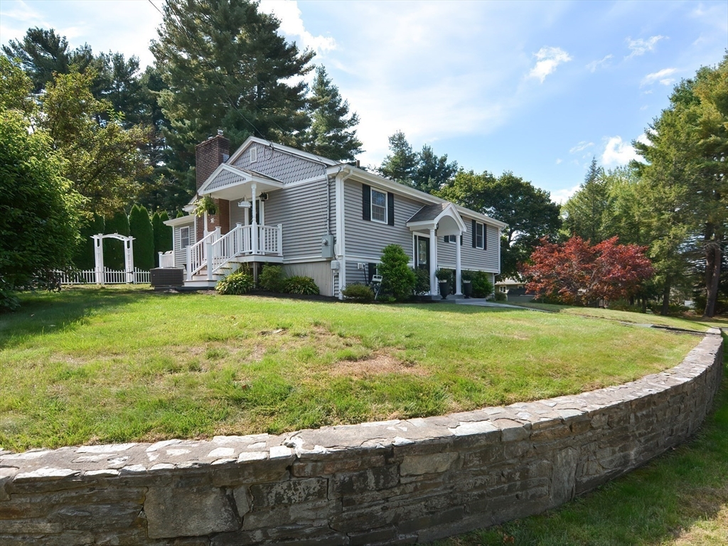7 Northgate Road Franklin, MA 02038 - Photo 6 of 42 a front view of house with yard and green space