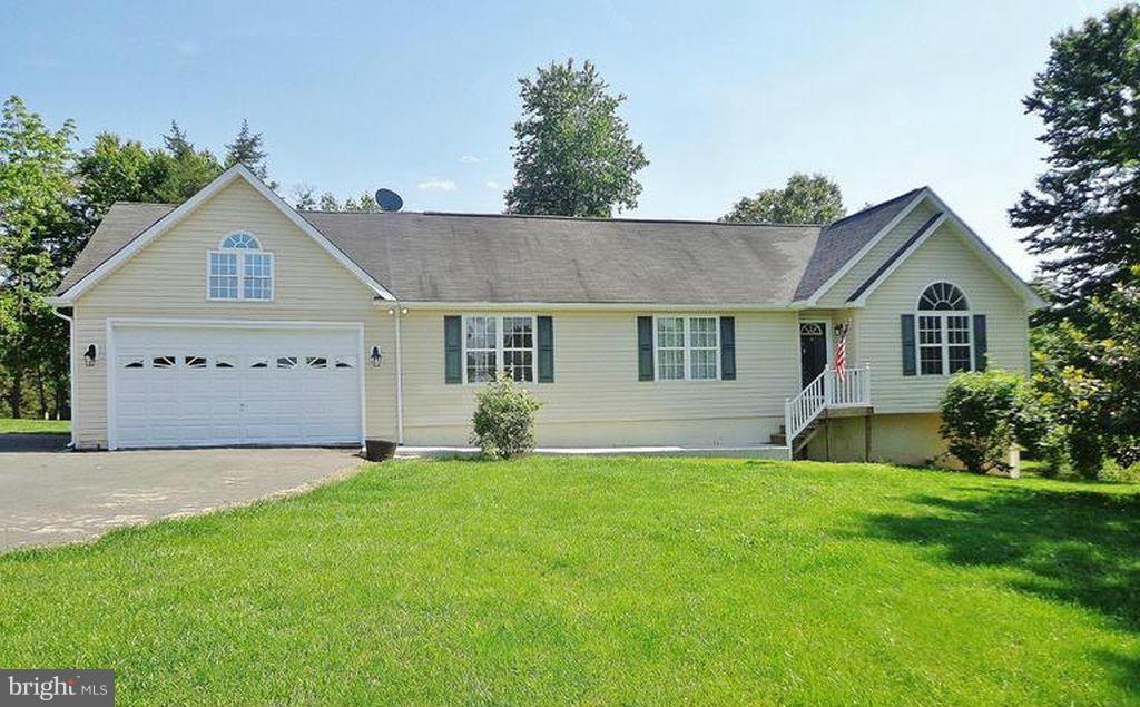 24000 Batna Road Lignum, VA 22726 - Photo 1 of 20 Exterior (Front)