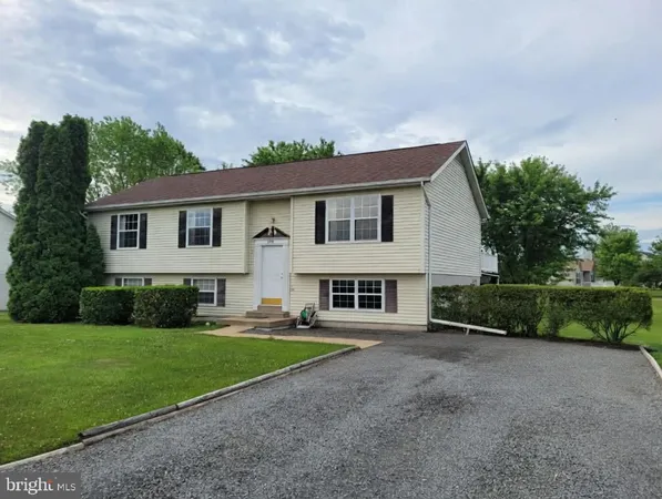 $439,000 | 6918 Maplewood Drive, Bealeton, VA 22712
