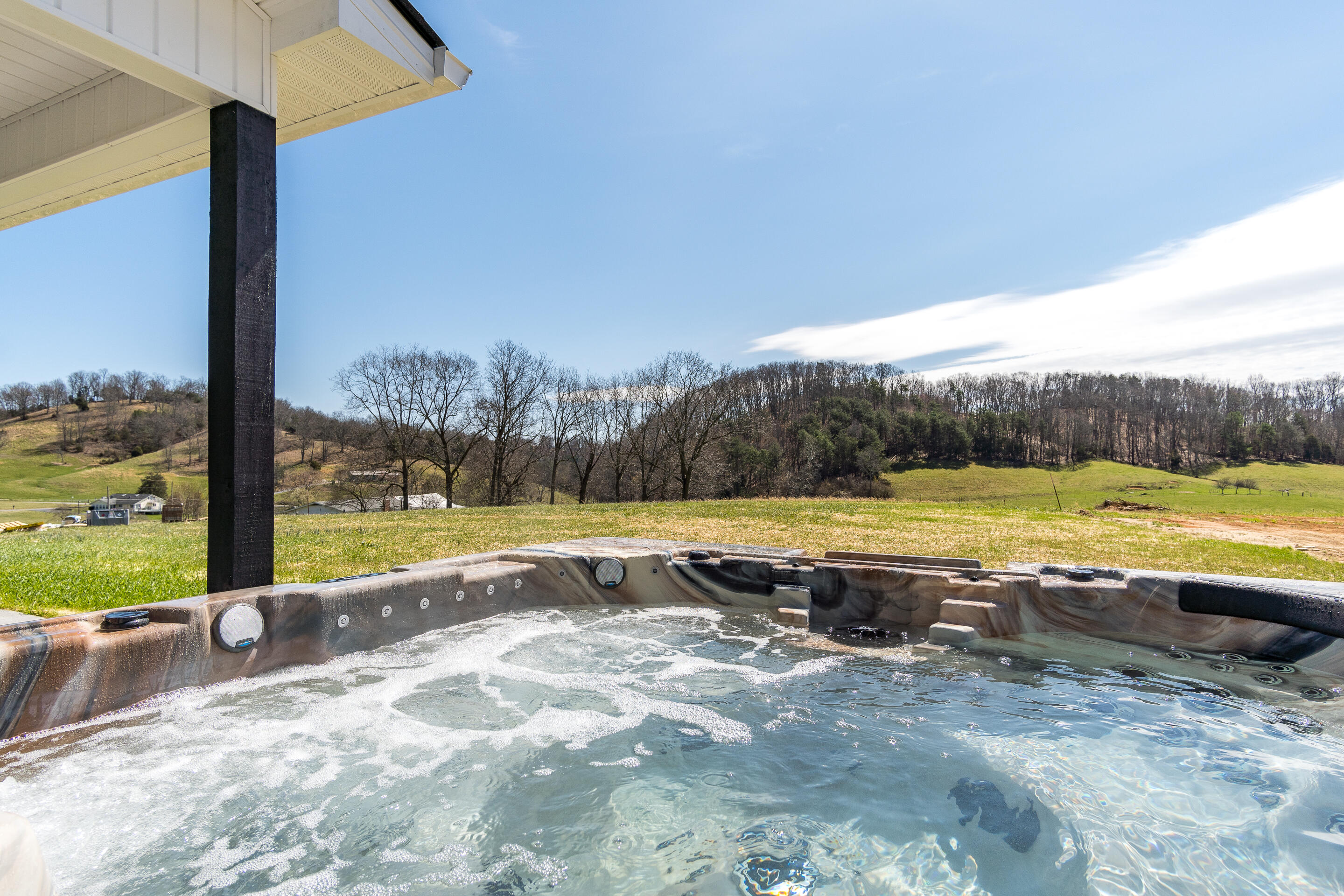267 West Side Road Jonesborough, TN 37659 - Photo 15 of 40 exterior-16