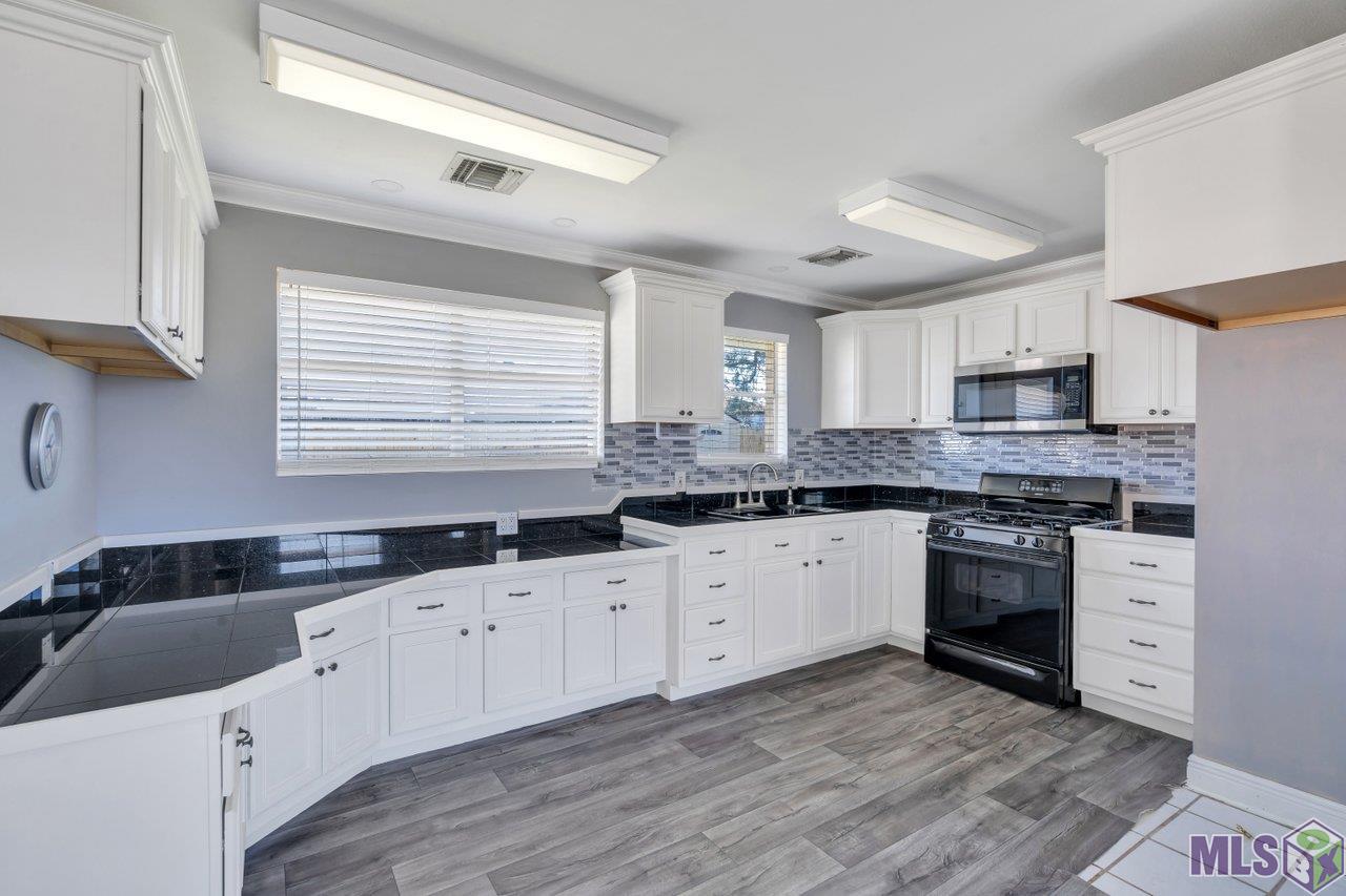 2425 Mumphrey Road Chalmette, LA 70043 - Photo 8 of 18