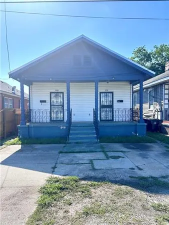 $105,000 | 1008-10 Charbonnet Street, New Orleans, LA 70117
