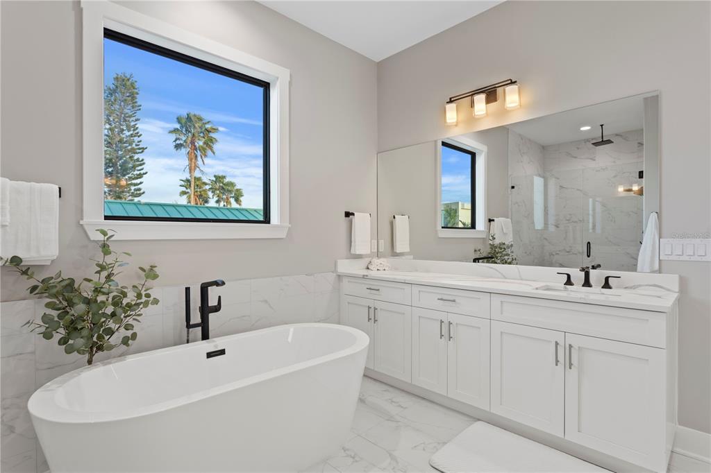 831 Bay Point Drive Madeira Beach, FL 33708 - Photo 57 of 99 Gallery Image 57