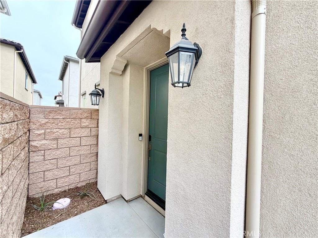 26893 Rubicon Road Menifee, CA 92586 - Photo 4 of 32 a view of entryway