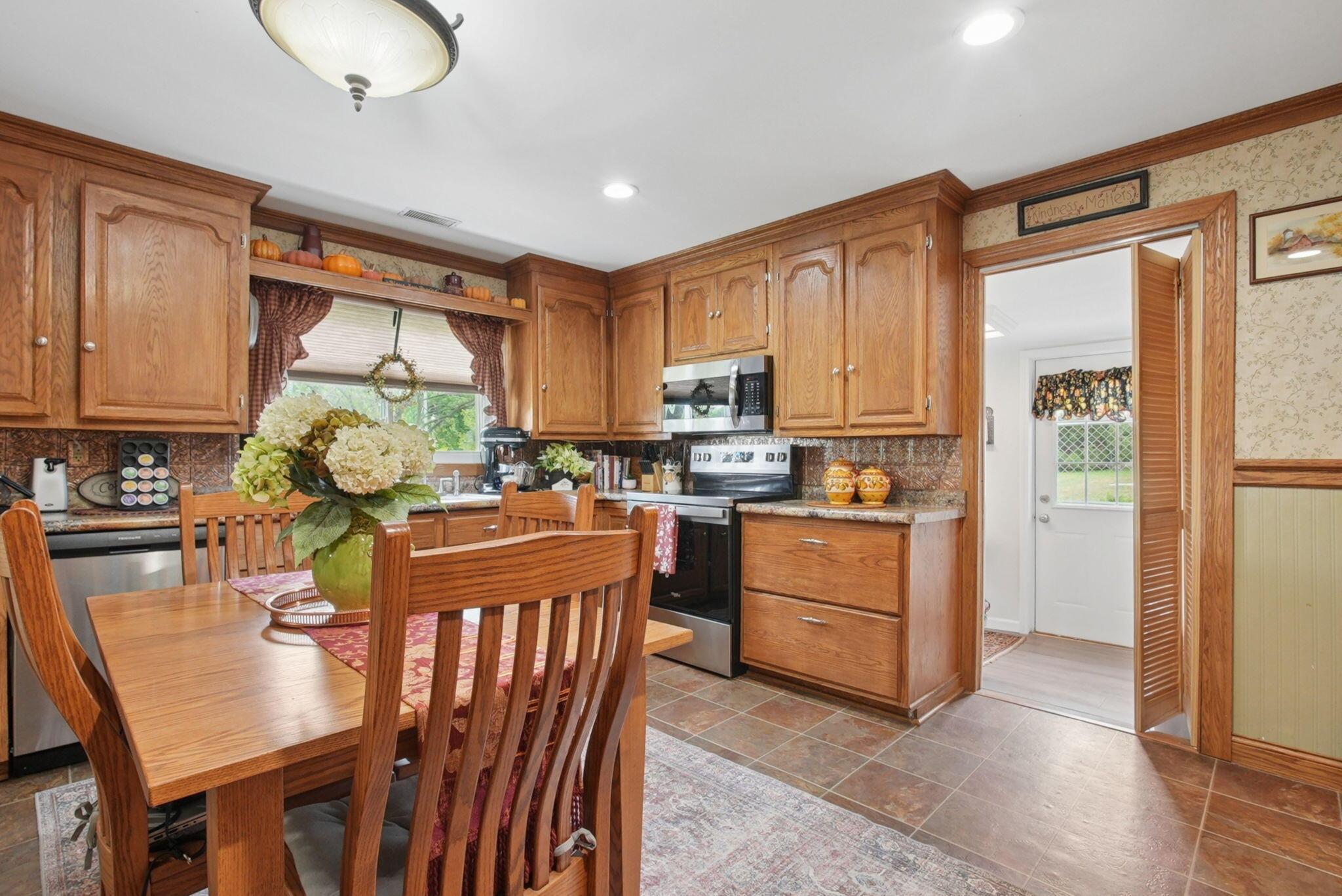 8188 Trimmer Road Circleville, OH 43113 - Photo 19 of 43