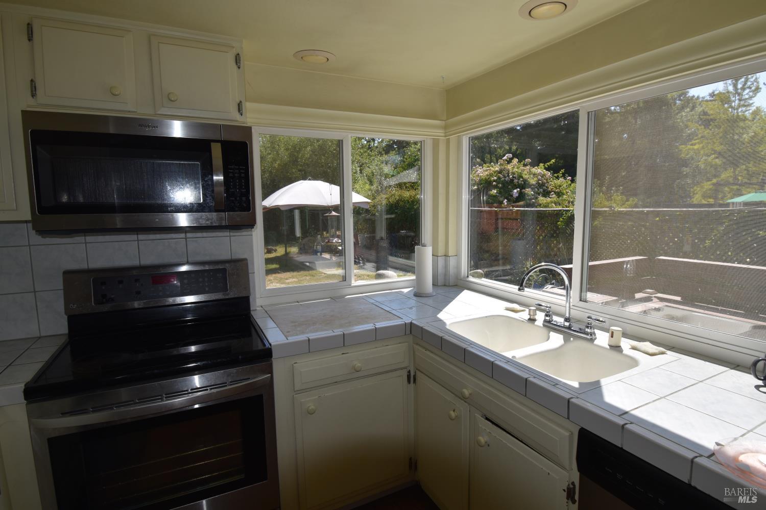1950 Neotomas Avenue Santa Rosa, CA 95405 - Photo 20 of 35 Gallery Image 20