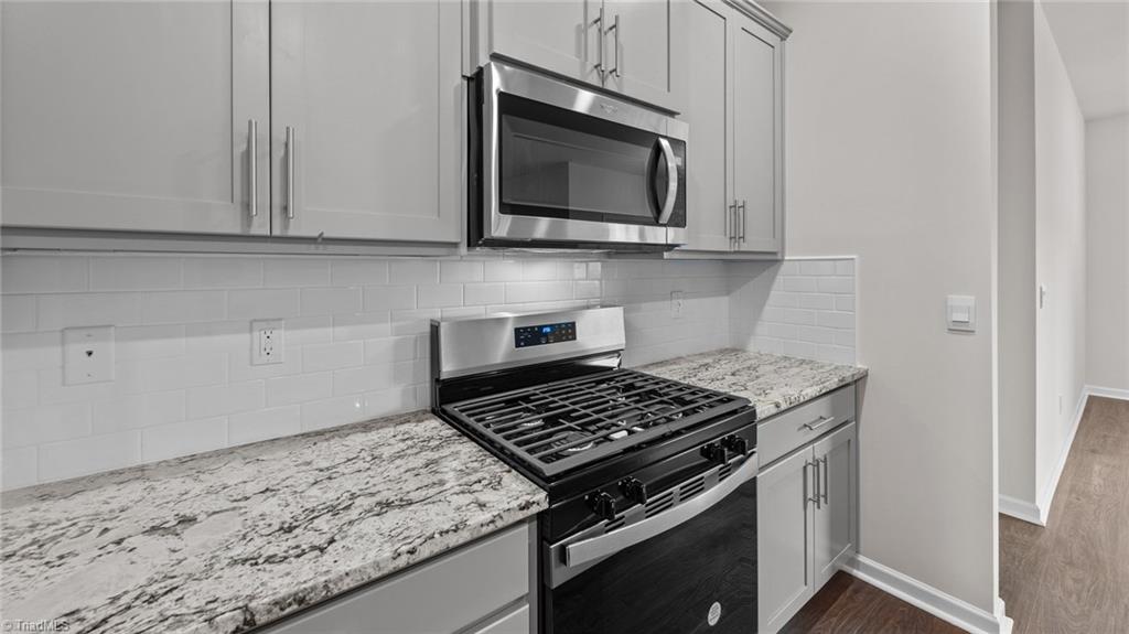 1669 Abberly Place Graham, NC 27253 - Photo 11 of 25 *Photos are of model home and are for representational purposes only