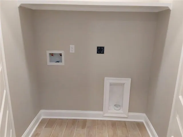 $2,000 | 413 East Prosper Street, Chalmette, LA 70043