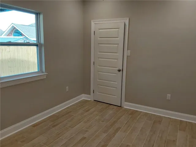 $2,000 | 413 East Prosper Street, Chalmette, LA 70043