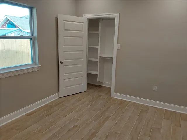 $2,000 | 413 East Prosper Street, Chalmette, LA 70043