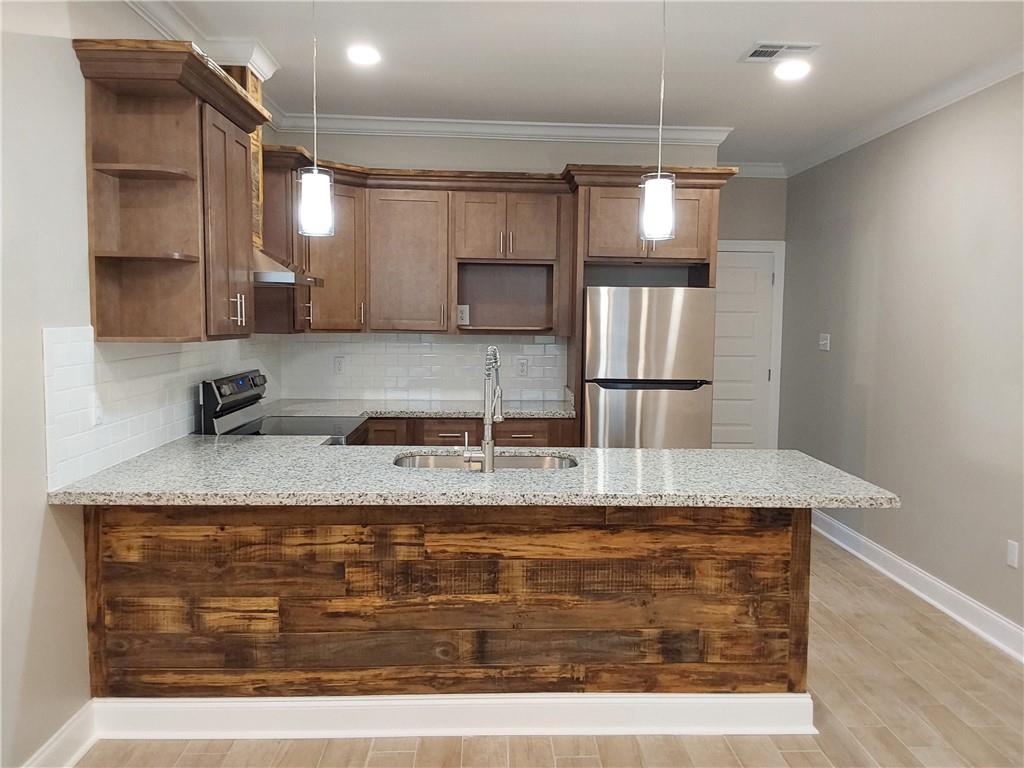 413 East Prosper Street Chalmette, LA 70043 - Photo 10 of 37