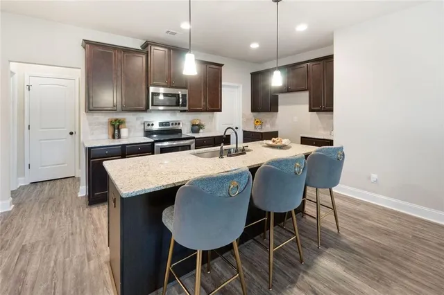 $415,000 | 104 Armory Creek Drive, Jackson, GA 30233