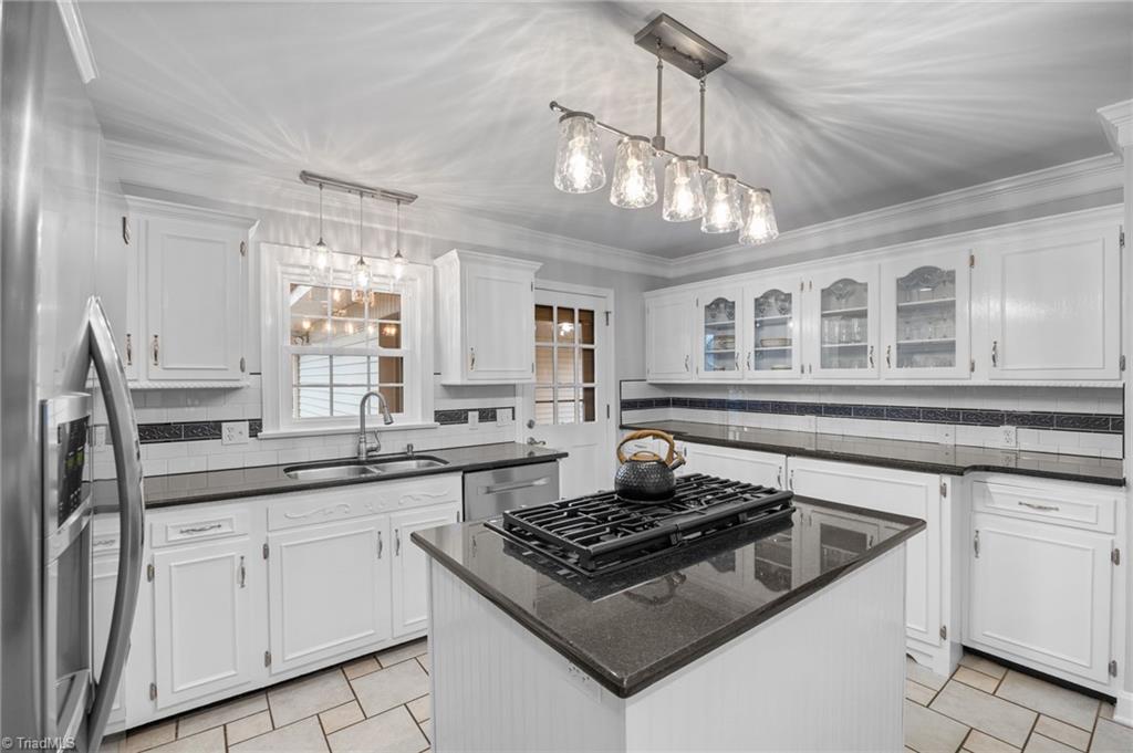 301 Jones Street Graham, NC 27253 - Photo 20 of 42