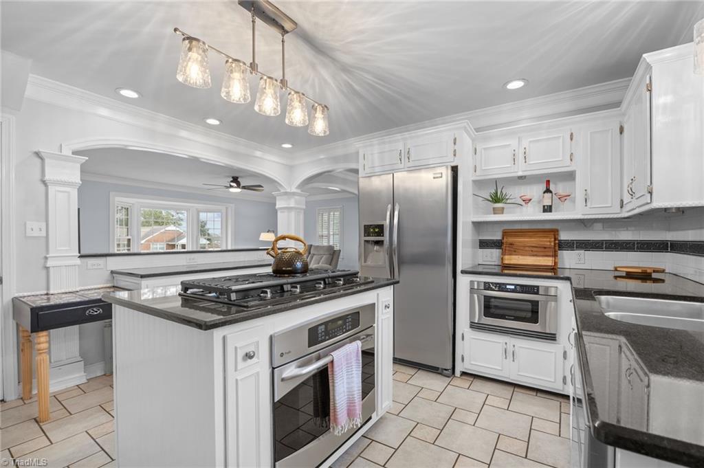 301 Jones Street Graham, NC 27253 - Photo 23 of 42