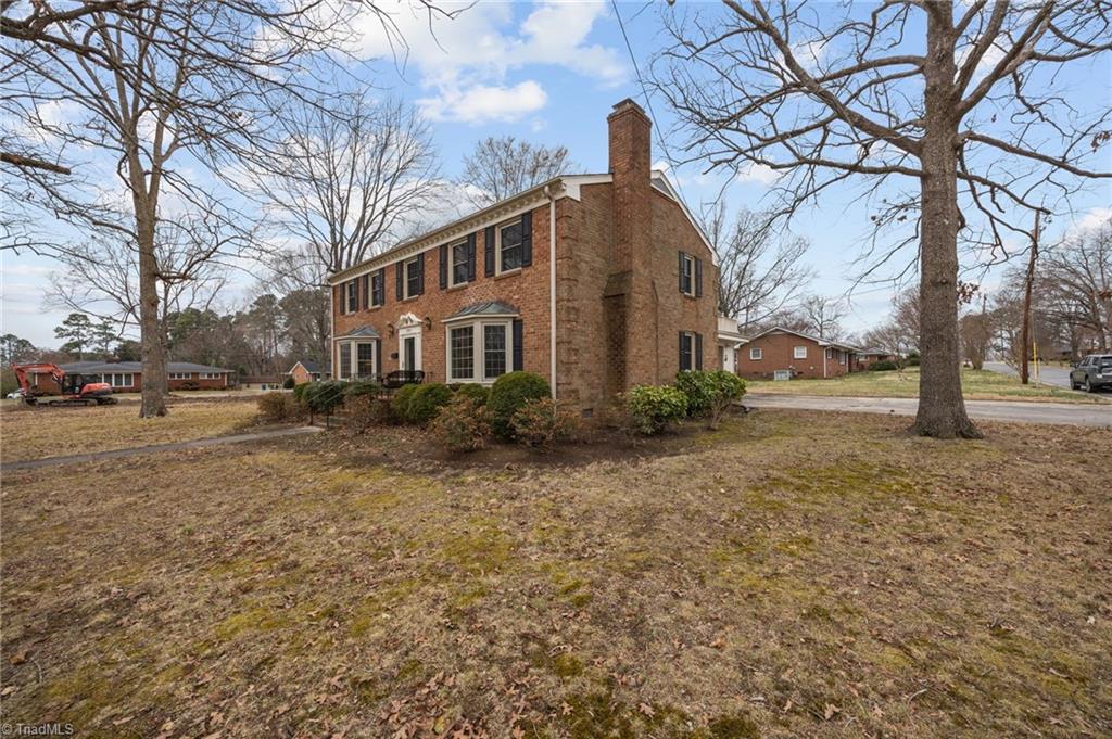 301 Jones Street Graham, NC 27253 - Photo 3 of 42