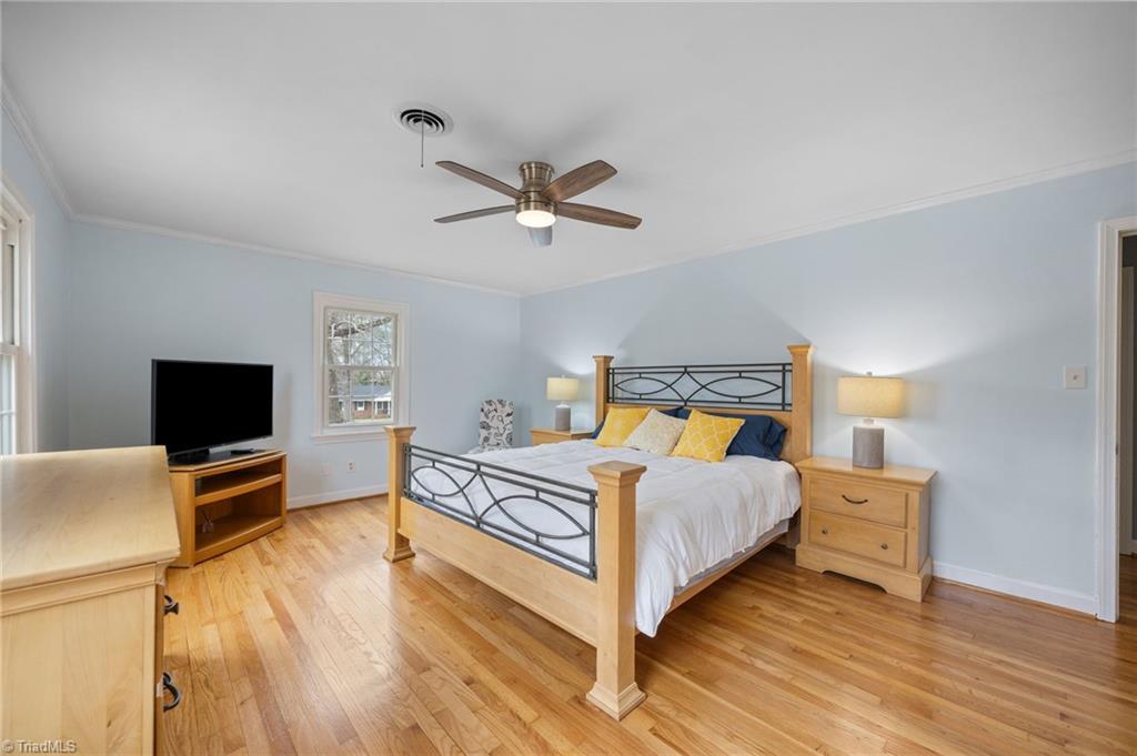 301 Jones Street Graham, NC 27253 - Photo 38 of 42